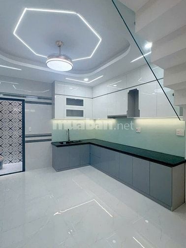 Nhà mới xây 5 tấm đường Hương Lộ 2, dt 4x14