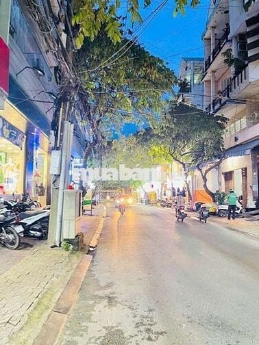 Nhà mặt tiền Nguyễn Việt Hồng 9tr
