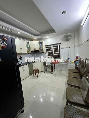 hẻm nhựa xe hơi ngủ nhà, 5 tầng, dtsd 165m2, 4 phòng ngủ, nhỉnh 6 tỉ