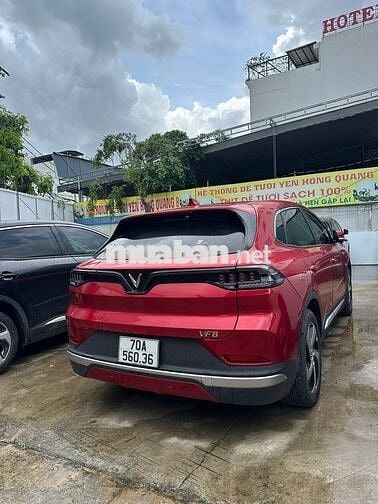 VinFast VF8 2024 Eco - 1000 km