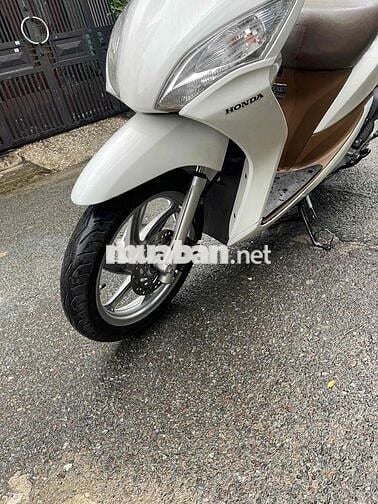 Honda Vision Trắng Thùng Nâu - BSTP Giá Rẻ