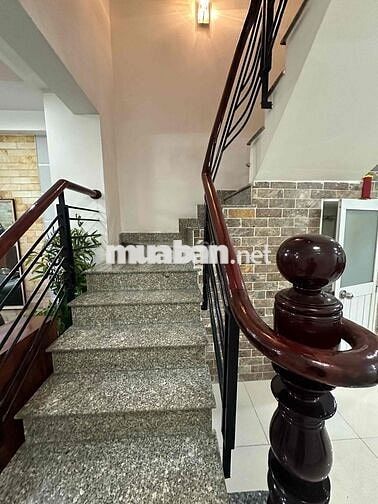 hẻm nhựa xe hơi ngủ nhà, 5 tầng, dtsd 165m2, 4 phòng ngủ, nhỉnh 6 tỉ