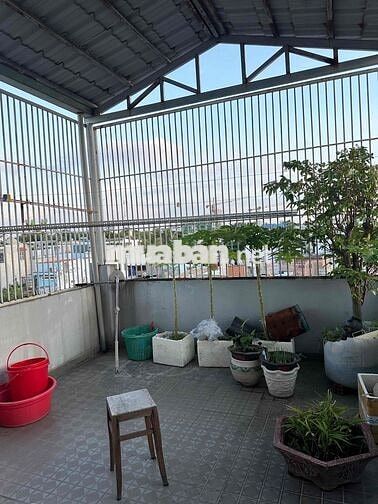 hẻm nhựa xe hơi ngủ nhà, 5 tầng, dtsd 165m2, 4 phòng ngủ, nhỉnh 6 tỉ
