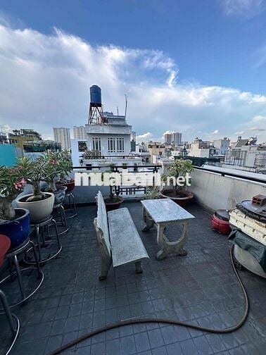 hẻm nhựa xe hơi ngủ nhà, 5 tầng, dtsd 165m2, 4 phòng ngủ, nhỉnh 6 tỉ