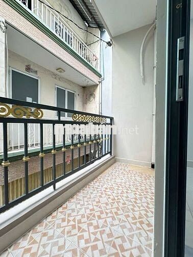 🌹Hàng đầu tư
4.4Tỉ - QUẬN 6 -VĂN THÂN -3 TẦNG -32M2 -NỞ HẬU HƠN 4M