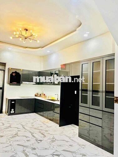 Cho Thuê Nhà Đẹp Mat Tiền Nội Bộ-Hong Bàg-Quận 6
