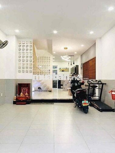 Nhà tx25 sẵn nội thất gara xe hơi 4pn5wwc  13 triệu có bớt