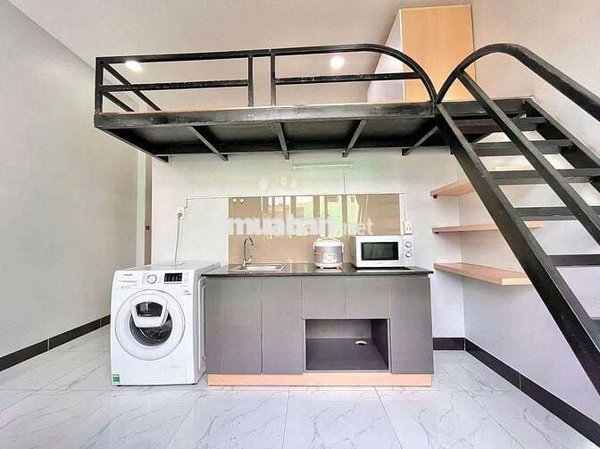 Căn Hộ Duplex Ban Công Siêu Thoáng Ngay Bệnh Viện Hoàn Mỹ
