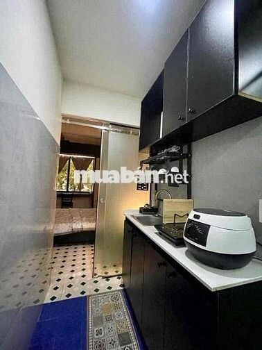 CHO THUÊ CĂN HỘ MẶT TIỀN QUẬN 3, ĐƯỜNG NGUYỄN THIỆN THUẬT,VIEW PHỐ