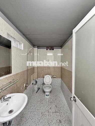 MT ĐƯỜNG NHÁNH DƯƠNG QUẢNG HÀM, NGAY ĐH VĂN LANG, P5, GÒ VẤP