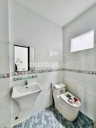 Nhà hẻm 5m, 50,4m2 đường Bùi Đình Tuý, P24, Bình Thạnh giá 2 tỷ 350tr