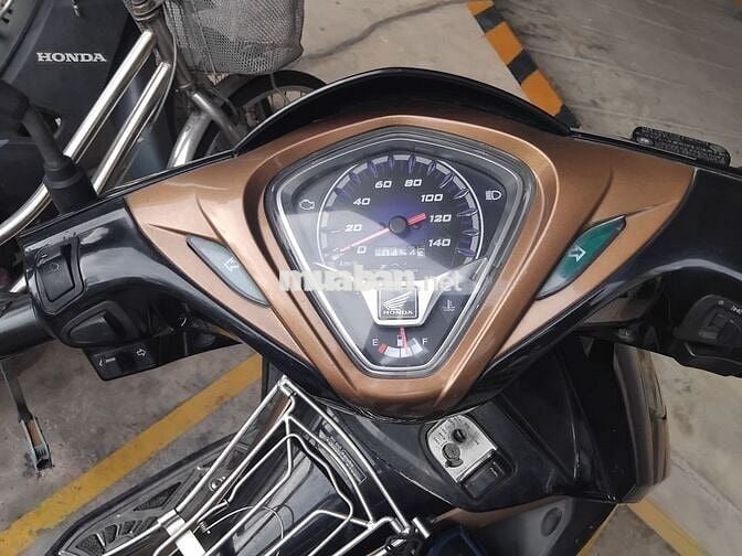 Cần bán xe Air Blade