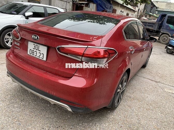 Kia Cerato 2018 1.6 AT - 987600 km