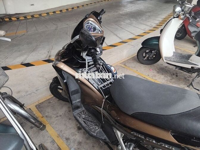 Cần bán xe Air Blade