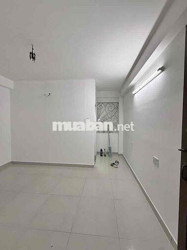 MT ĐƯỜNG NHÁNH DƯƠNG QUẢNG HÀM, NGAY ĐH VĂN LANG, P5, GÒ VẤP