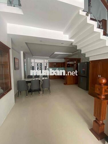 💥CHỦ NHÀ CẦN BÁN NHÀ 3 TẦNG ĐƯỜNG ĐẶNG HUY TÁ. CÁCH BIỂN NGUYỄN TẤT TH