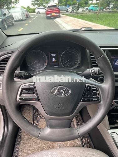 Hyundai Elantra 2017 2.0 AT - 1chủ mua mới
