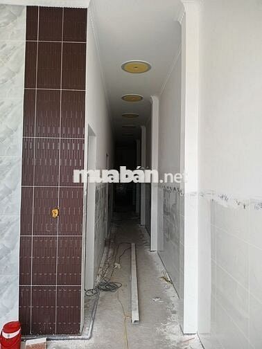 NHÀ CẤP 4 CHUẢN BỊ HOÀN THIỆN TẠI ĐS 6 KDC ĐÔNG PHÚ KẾ BÊN TP CẦN THƠ