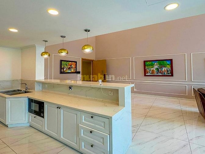 Bán hoặc cho thuê Duplex Vista Verde gồm 3 phòng ngủ 197m2