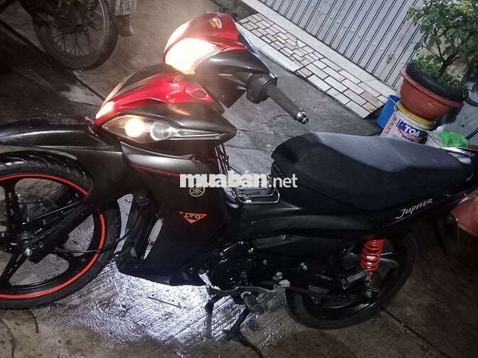 Jamaha Jupiter bánh mâm thắng đĩa biển Sài Gòn