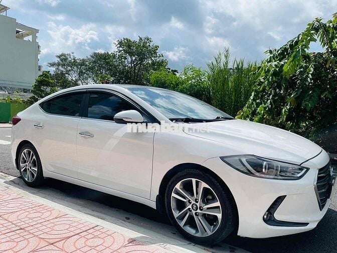 Hyundai Elantra 2017 2.0 AT - 1chủ mua mới