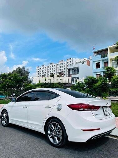Hyundai Elantra 2017 2.0 AT - 1chủ mua mới