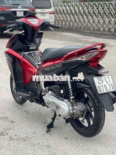 🛵 Air Blade 110cc – Giá 11.8 – giấy tờ đầy đủ