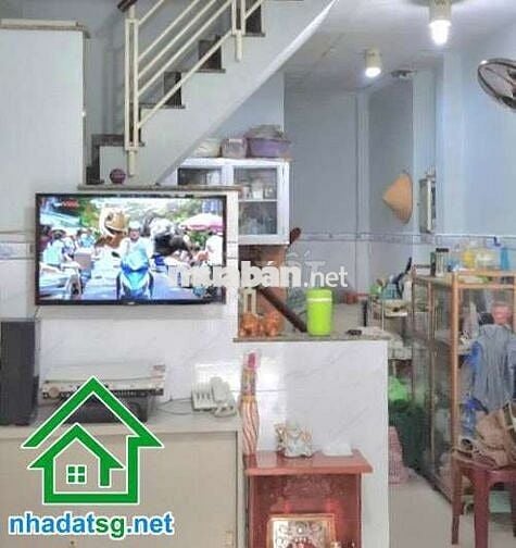 NHÀ ĐẸP – HẺM XE HƠI – DT: 27m² (3x9) – 3 tầng BTCT - 3PN – 2WC