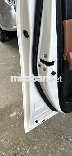 Toyota Fortuner 2019 2.4G 4x2 MT - 145000 km