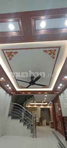 Cho thuê nhà đẹp mới xây, diên tích 60 m2, ngõ 2 xóm 4 thôn Hải Bối