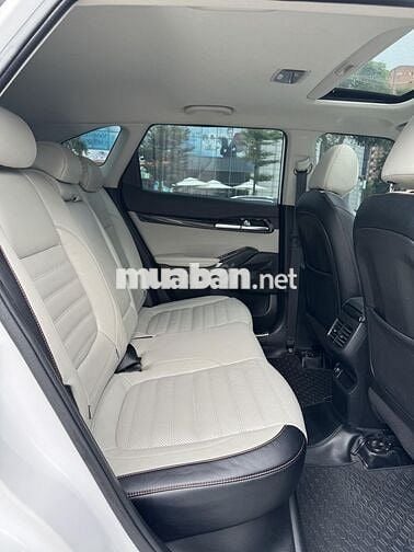 Kia Seltos 2021 Premium 1.4 AT - 79000 km