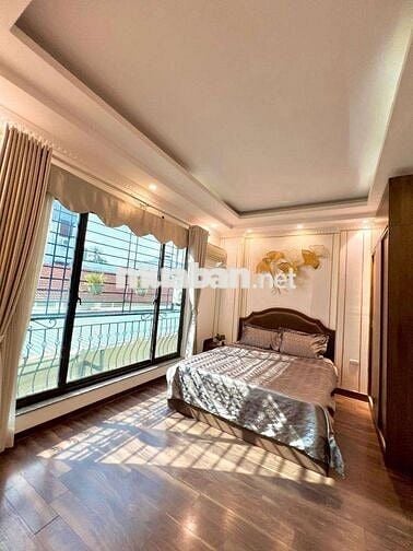 Nhà đẹp Đàm Quang Trung LB, siêu hiếm 32m,5T ngõ 3m giá 7,95tỷ.