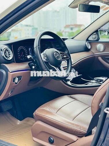 Mercedes Benz E Class 2017 E200 - 80.000km