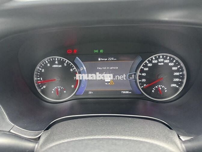 Kia Seltos 2021 Premium 1.4 AT - 79000 km