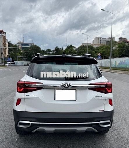 Kia Seltos 2021 Premium 1.4 AT - 79000 km