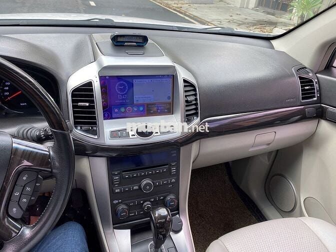 Gia đình đổi xe 4 chổ bán Chevrolet Captiva 7 chổ