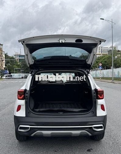 Kia Seltos 2021 Premium 1.4 AT - 79000 km