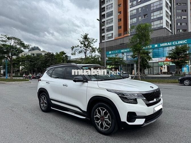 Kia Seltos 2021 Premium 1.4 AT - 79000 km