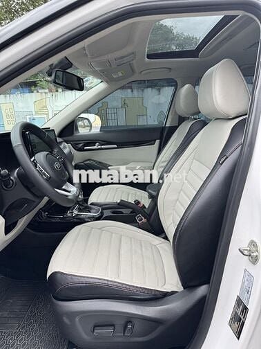 Kia Seltos 2021 Premium 1.4 AT - 79000 km