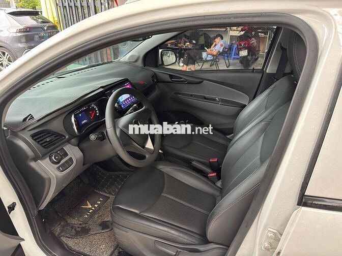 VinFast Fadil 2021 1.4 AT - 23000 km