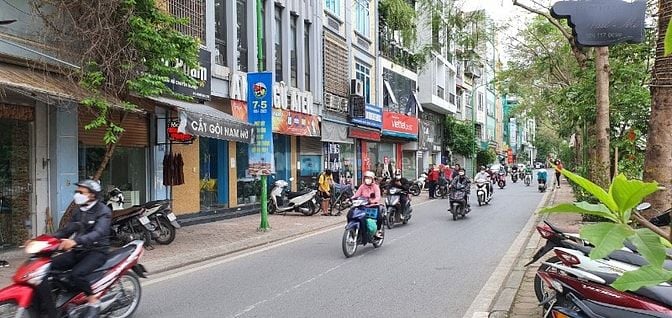 Bán đất mặt phố Bờ sông Sét, DT 105 m2, mặt tiền rộng KD! 