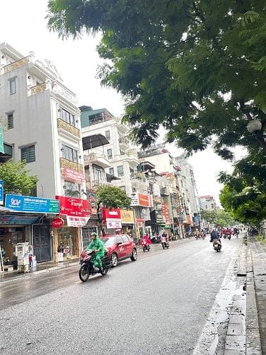 Bán Nhà 4T MP Thanh Nhàn- Kim Ngưu Dt60m mt 4,5m  hè 4m KD tốt 28.2 tỷ