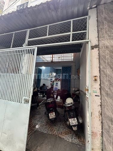 Bán nhà 1trệt, 1 lầu, Hẻm Liên Tỉnh 5, P5, Q8. Ngang 4,2m x Dài 10,5m
