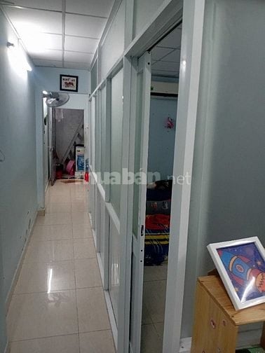 Cho thuê nhà nguyên căn, hẻm xe hơi.