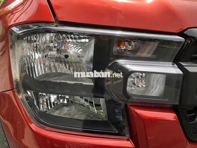 HÀNG HIẾM FORD RANGER XLS 4x4 AT Turbo MODEL 2023