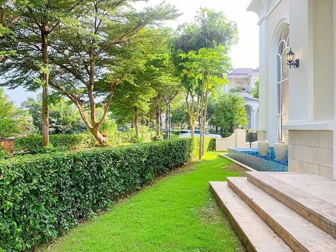Cho thuê biệt thự Venica Khang Điền, Q9, 3 tầng, 300m2, 4PN,$3,500/th