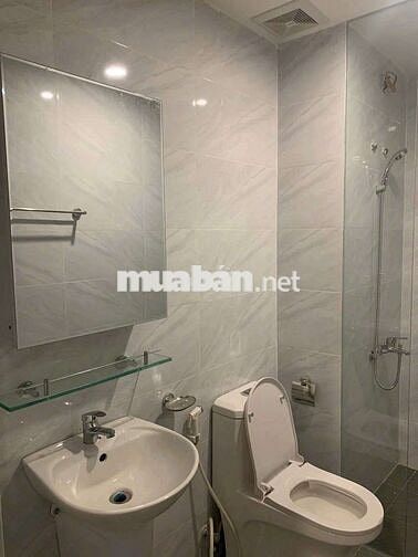 (7247) bố đơn thân bán rẻ, star tower, 55,6m2 bao sổ hồng: 1,250 tỷ