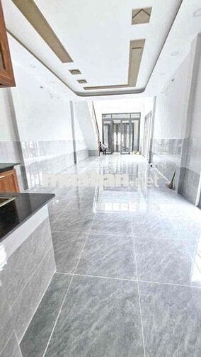 Cho Thuê Nhà  6tr5/ th  • Diện tích: 4,5m x 15m  • Kết cấu: gác lửng,