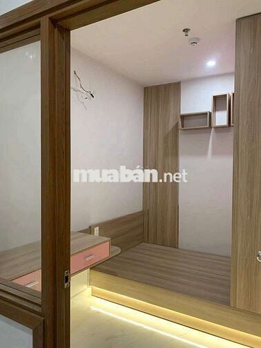 (7247) bố đơn thân bán rẻ, star tower, 55,6m2 bao sổ hồng: 1,250 tỷ