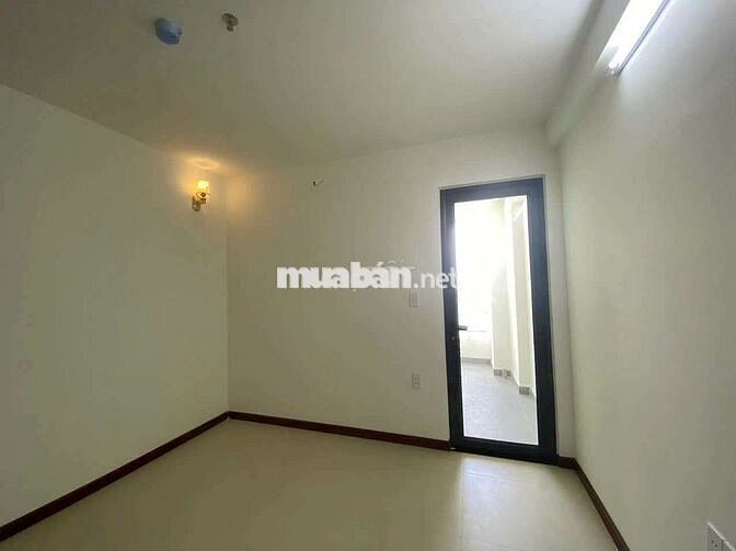 (6980) iris Tower, 55,6 m² sổ hồng 1, 420 tỷ. Nhận ký gửi